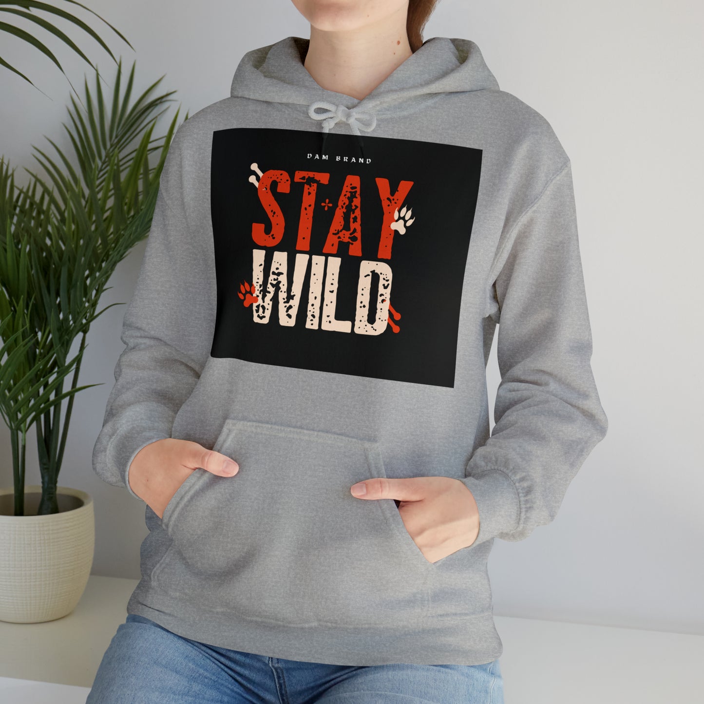 DAM BRAND STAY WILD Hoodie