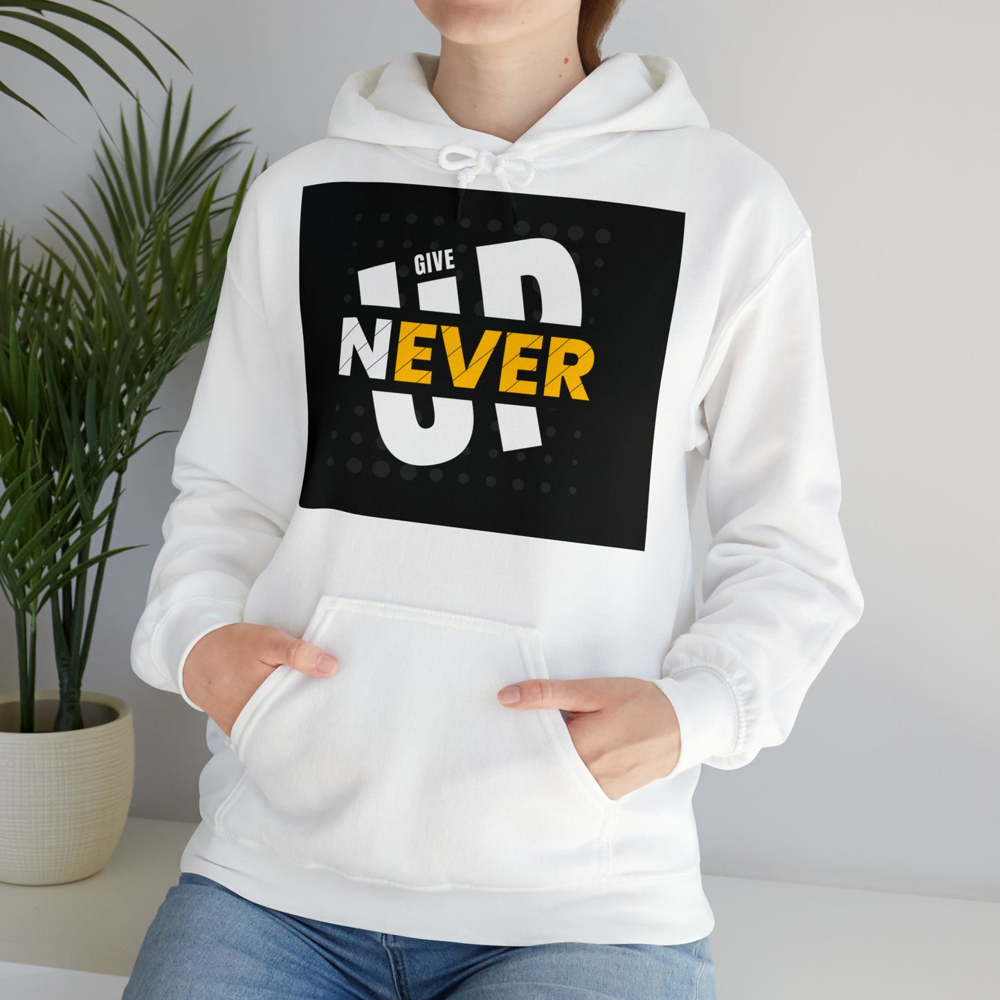 DAM BRAND NEVER GIVE UP Hoodie