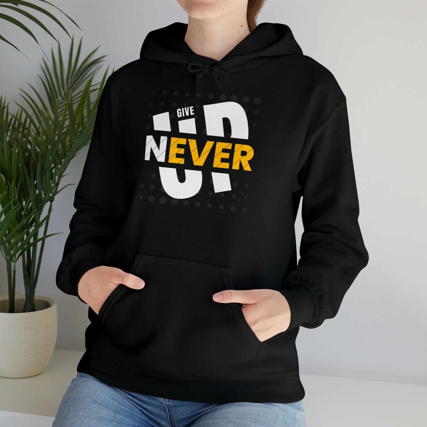 DAM BRAND NEVER GIVE UP Hoodie