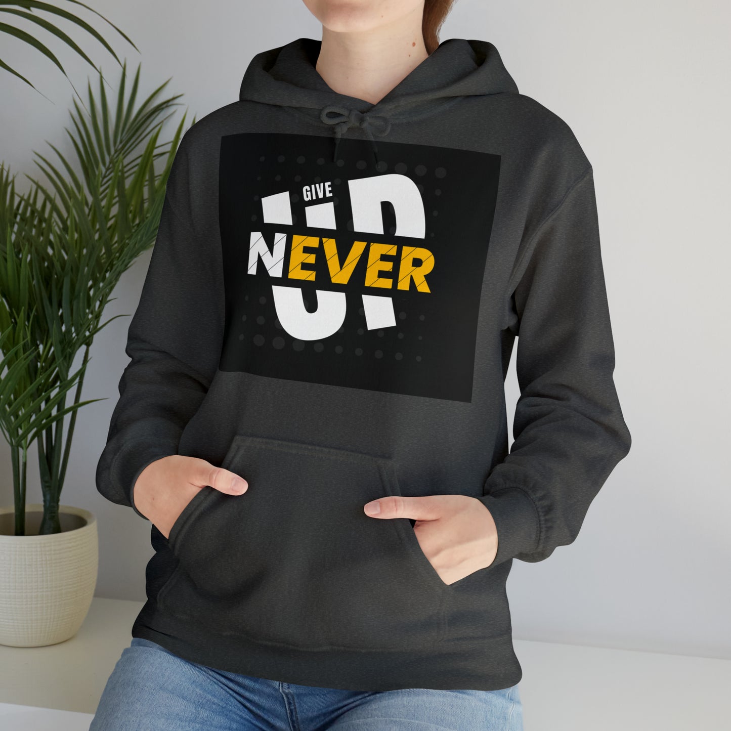 DAM BRAND NEVER GIVE UP Hoodie